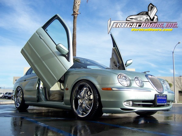 Jaguar S-Type 2000-2006 Vertical Door Kit