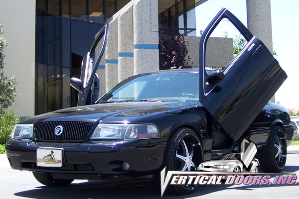 Mercury Marauder/Grand Marquis 2003-2004 Vertical Door Kit