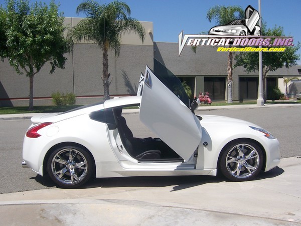 Nissan 370Z 2009-2010 2DR Vertical Door Kit