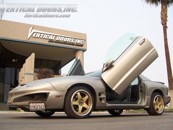 Pontiac Firebird/Trans Am 1998-2002 Vertical Door Kit