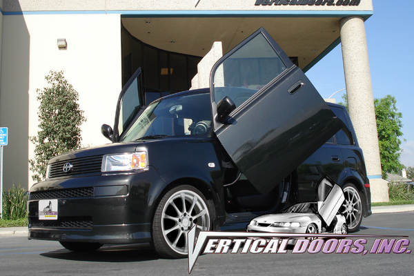 Scion XB 2004-2006 Vertical Door Kit