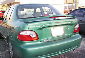 1995-1997 Hyundai Accent Factory Style Spoiler W/15.5In /35 Led